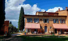 Casa Ezio Marchi - Due appartamenti e una Family Suite Bettolle